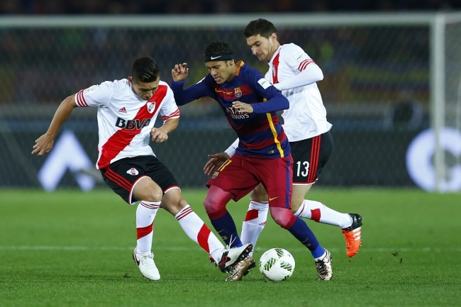 River Plate v FC Barcelona - FIFA Club World Cup Final