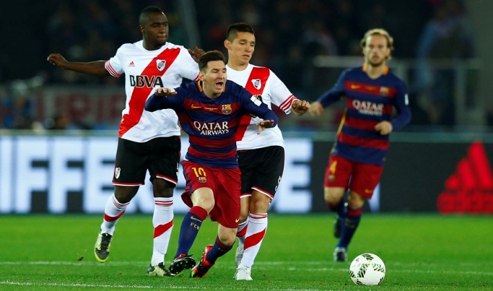 Football Soccer - River Plate v FC Barcelona - FIFA Club World Cup Final - International Stadium Yokohama, Yokohama - 20/12/15 FC Barcelona's Lionel Messi in action Reuters / Thomas Peter Livepic